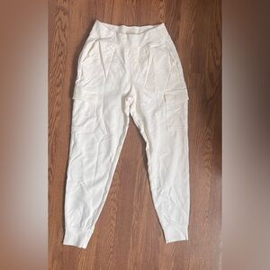 Old Navy Off-White Cargo Jogger Pants